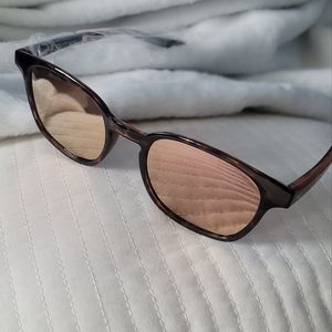 Brand new- Nike Women's sunglasses 🕶 🌞